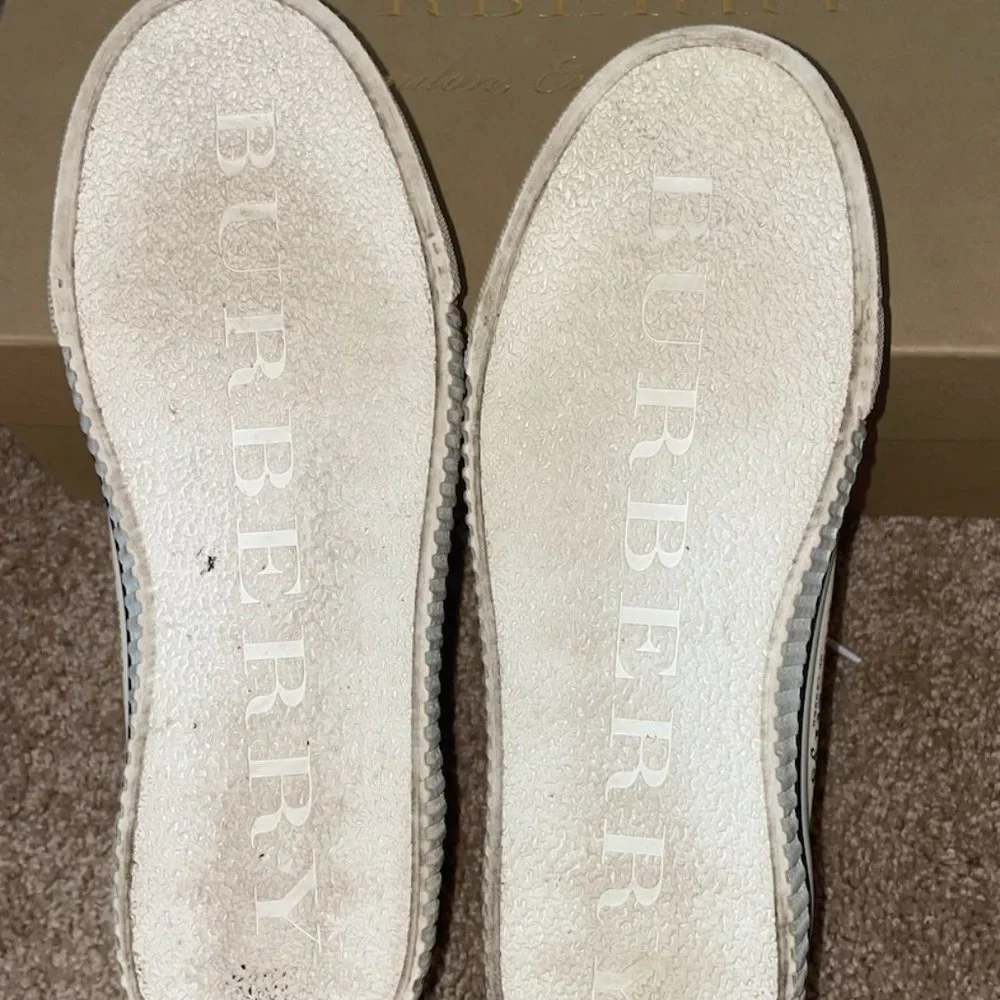 Burberry Sneakers - Picture 3 of 3